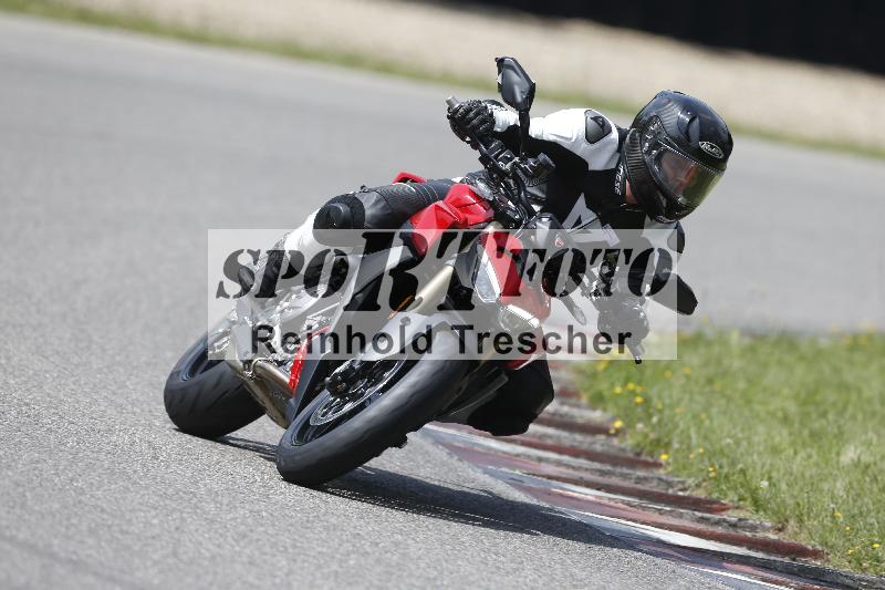 /27 12.06.2025 Ducati Schweiz Trackday Warmup  ADR/blau-bleu/ohne